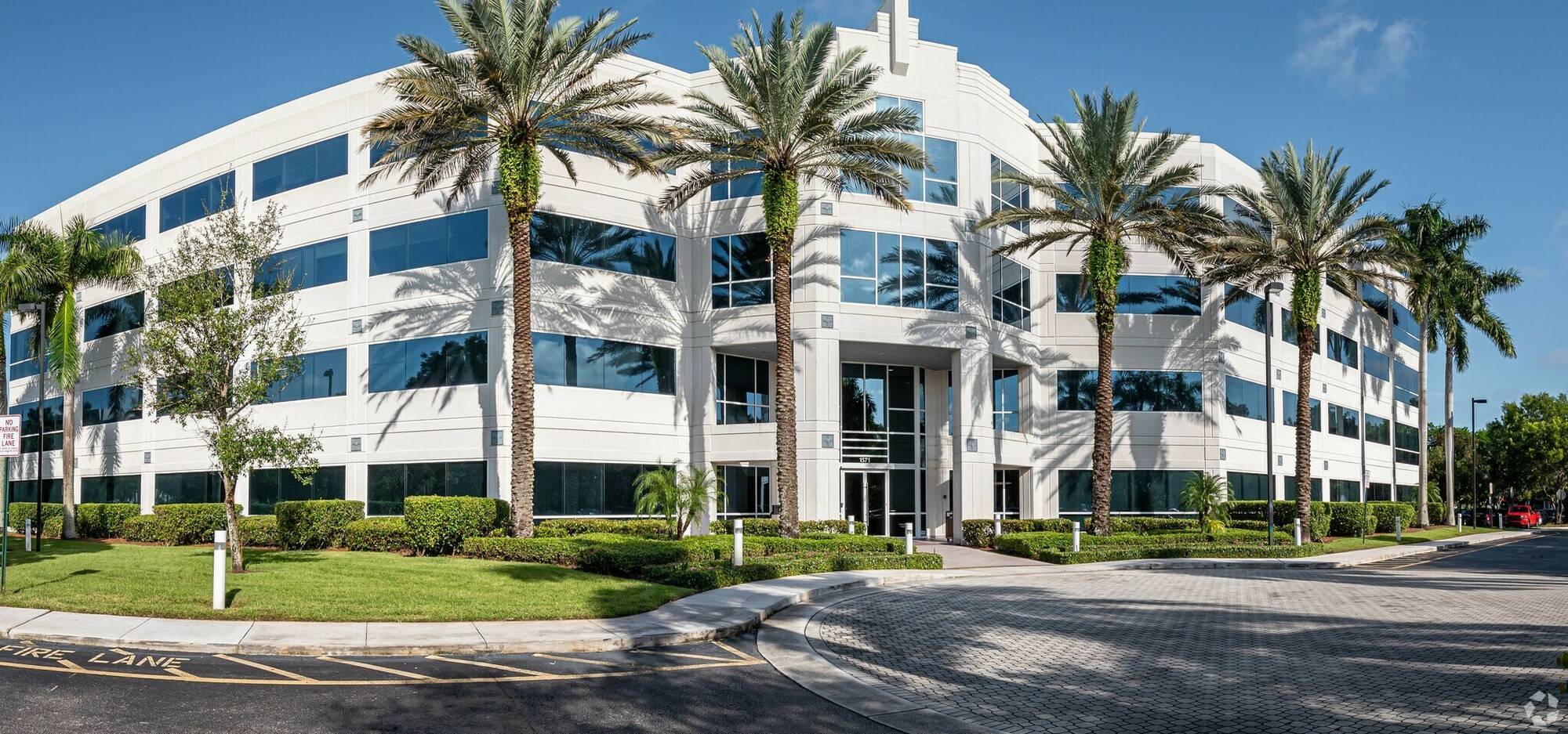 1571 Sawgrass Corporate Pkwy
