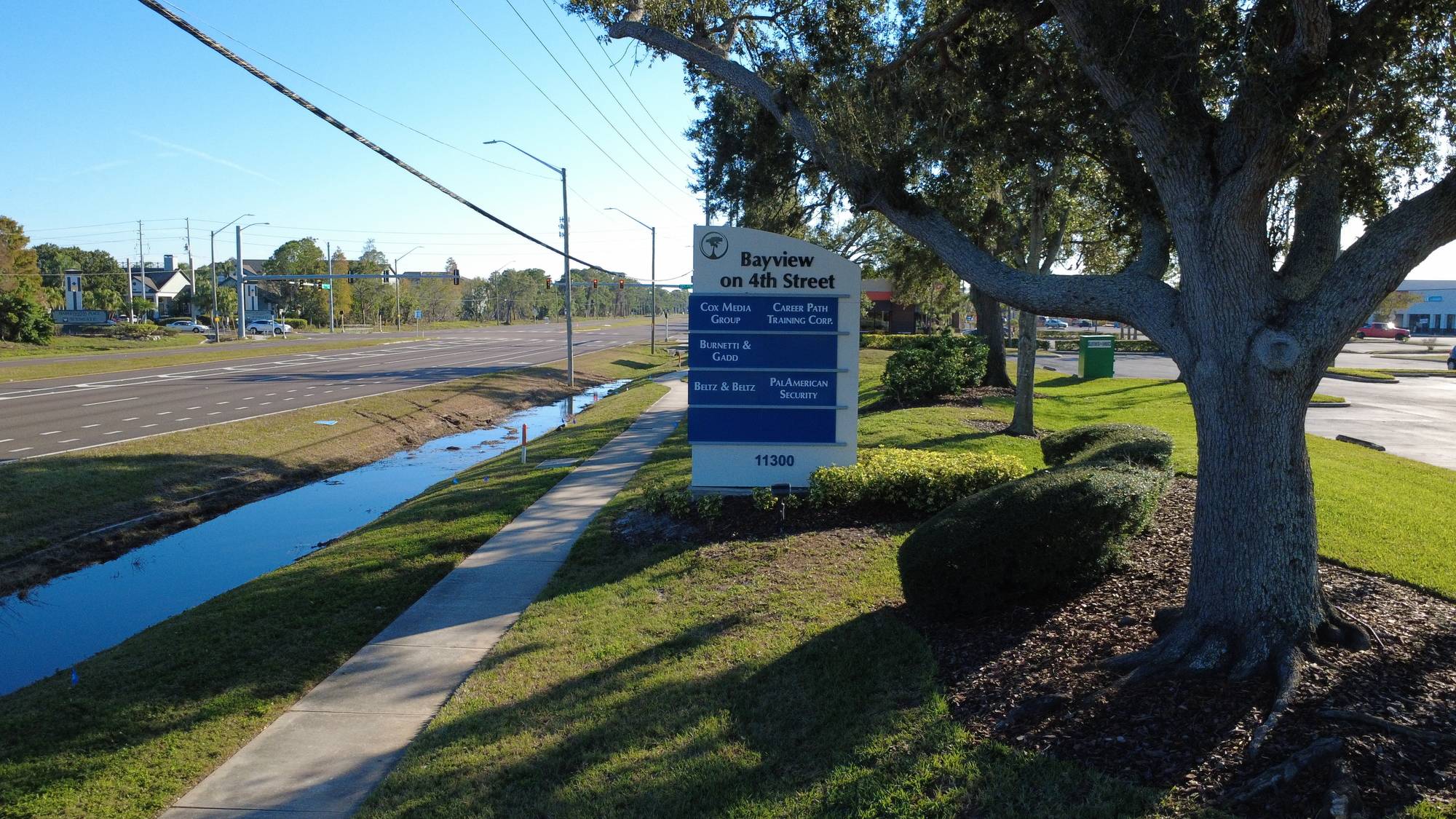 Bayview on 4th Street, photo 2