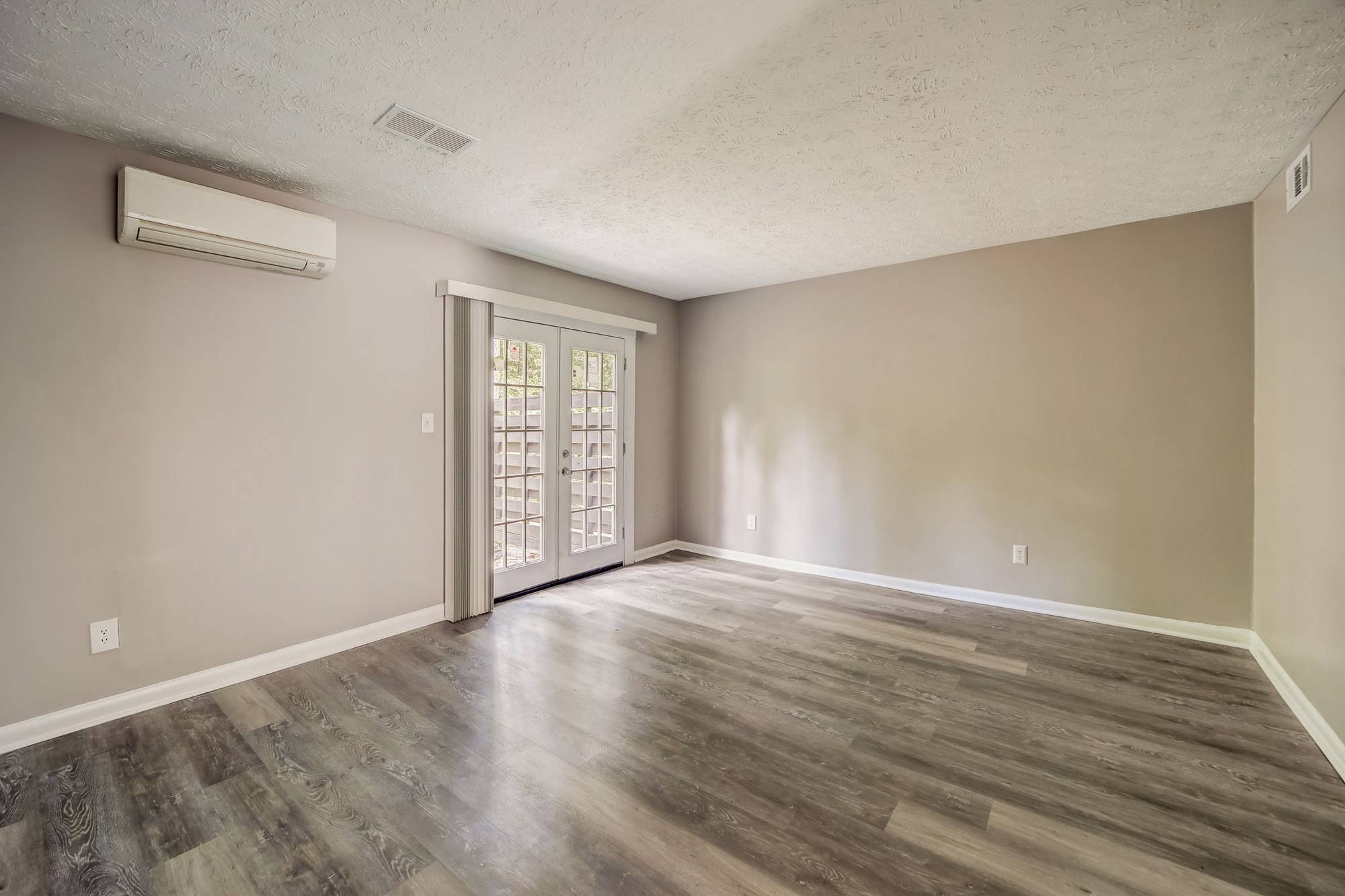 Commerce Townhomes, photo 10