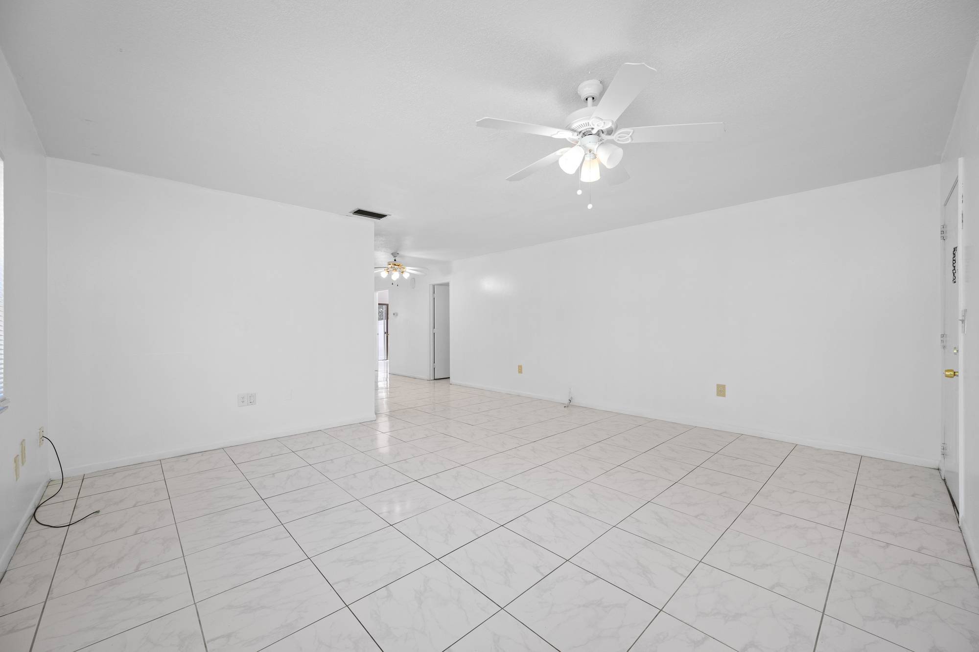 Arch Ave Apartments, photo 11