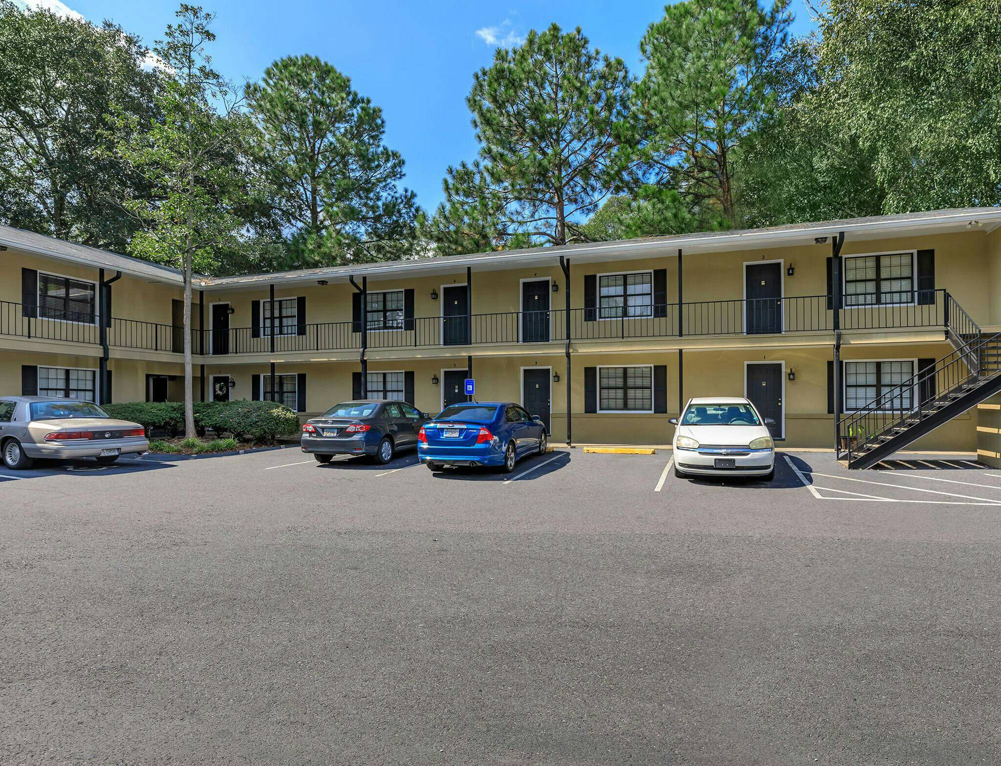 Parkway Place & Park Court, photo 15