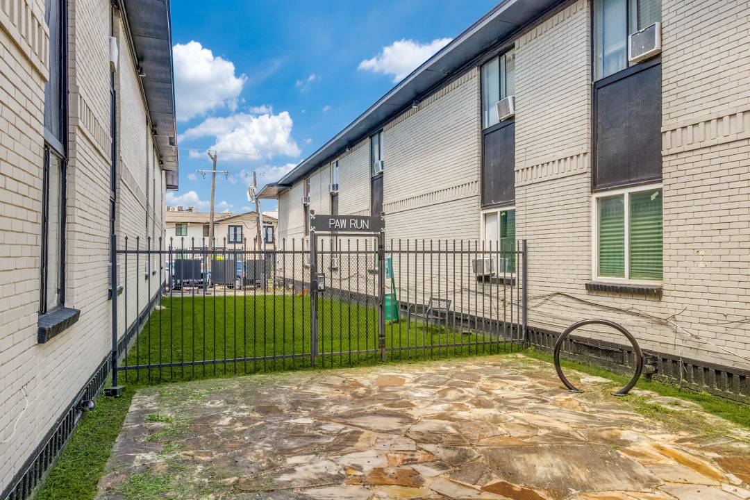 1516 Annex Avenue, photo 11