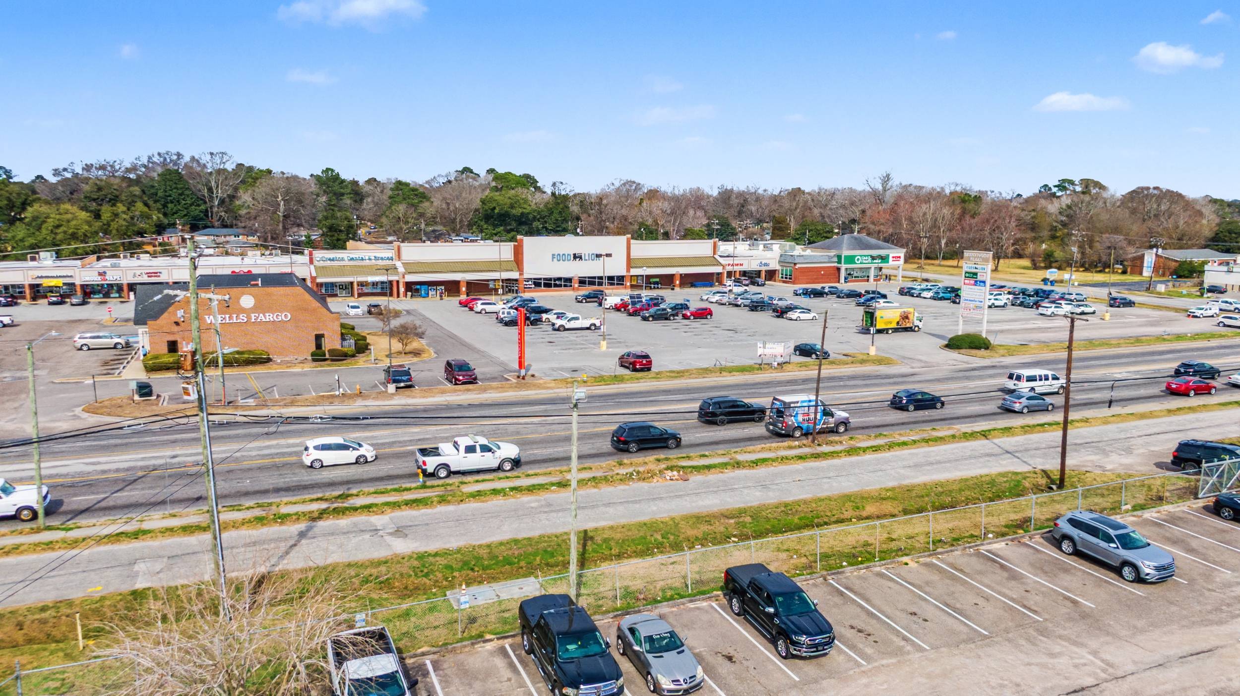 Brentwood Plaza