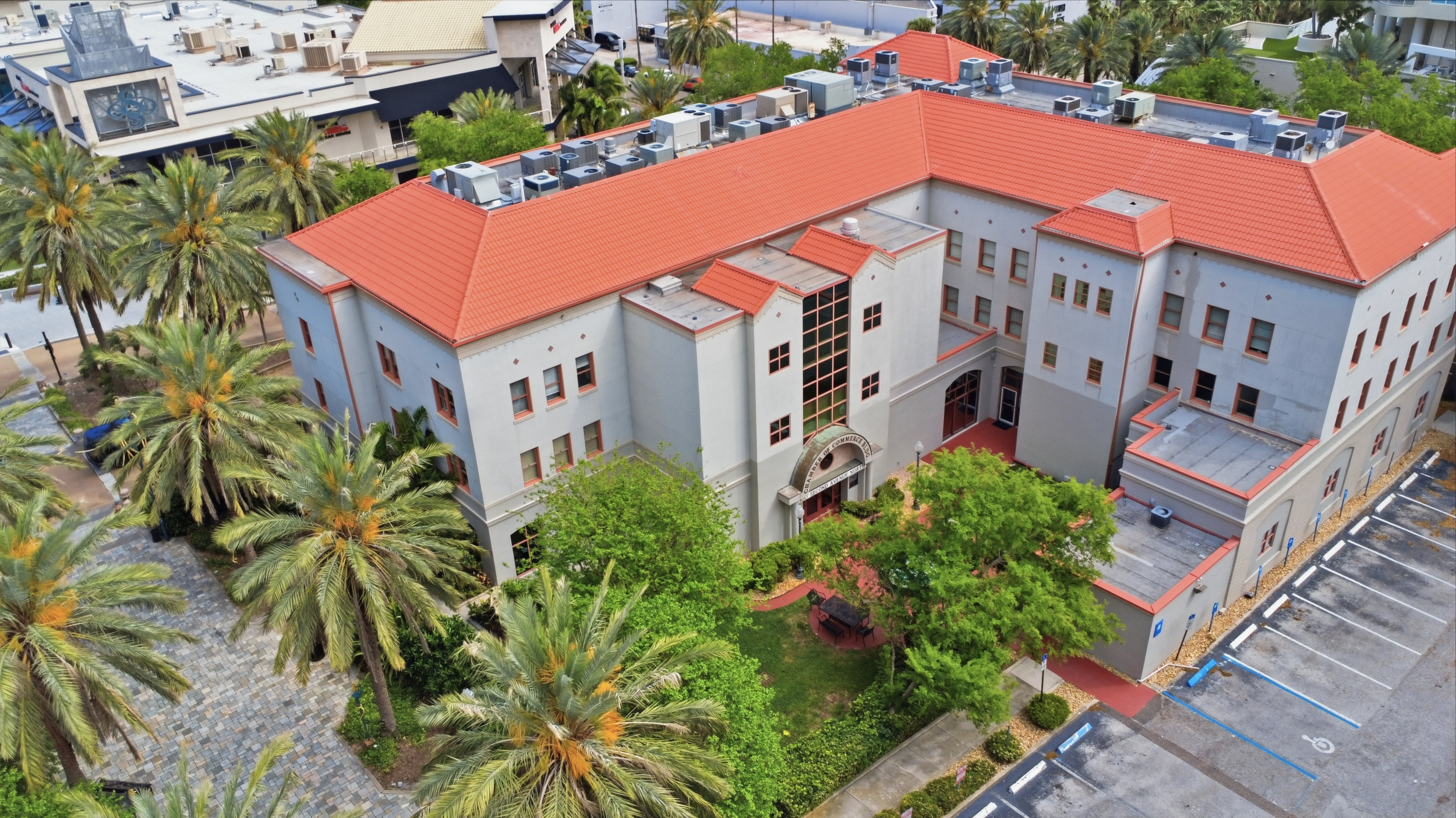 Chamber of Commerce Building, photo 2