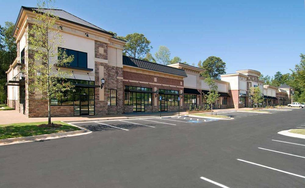 Lakefield Center , photo 2