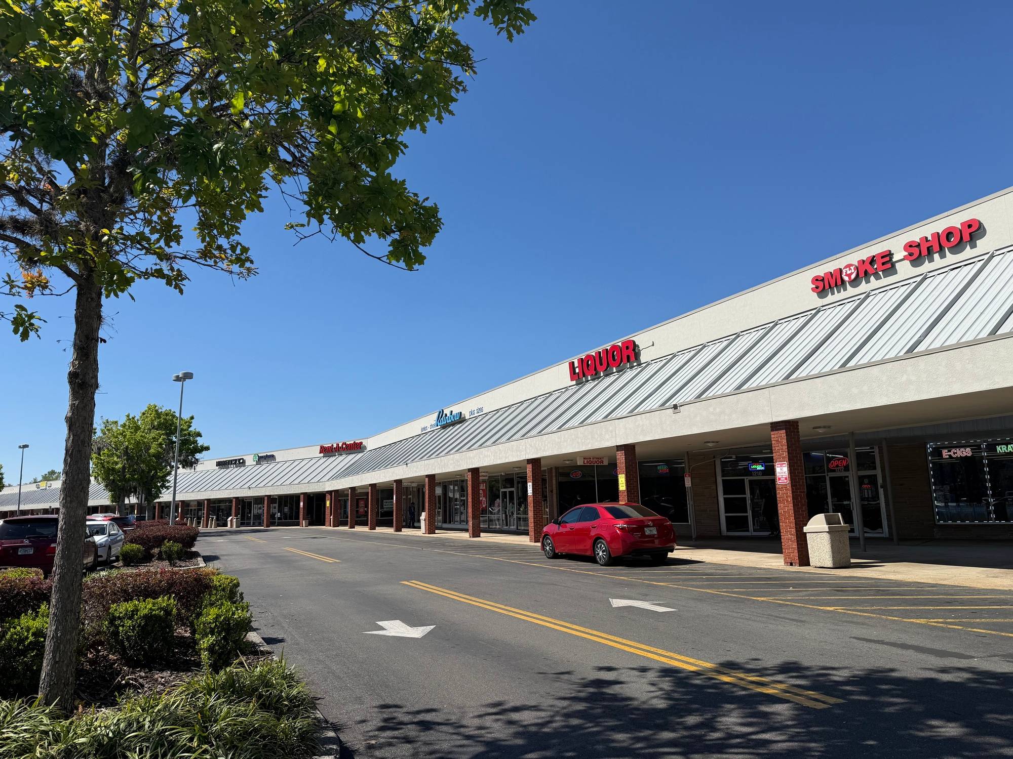 Gainesville Shopping Center, photo 8