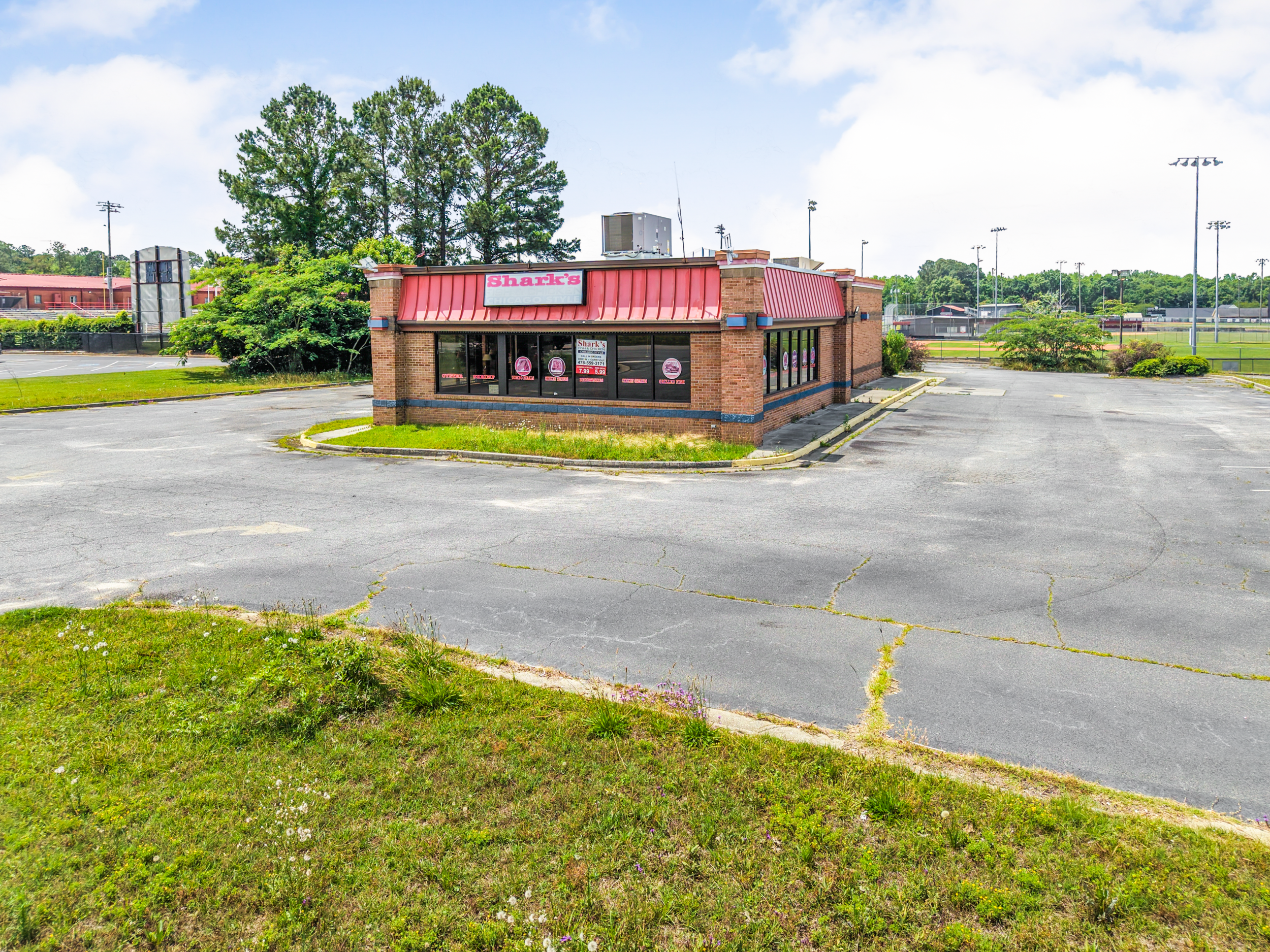 Vacant Wendy's, photo 26