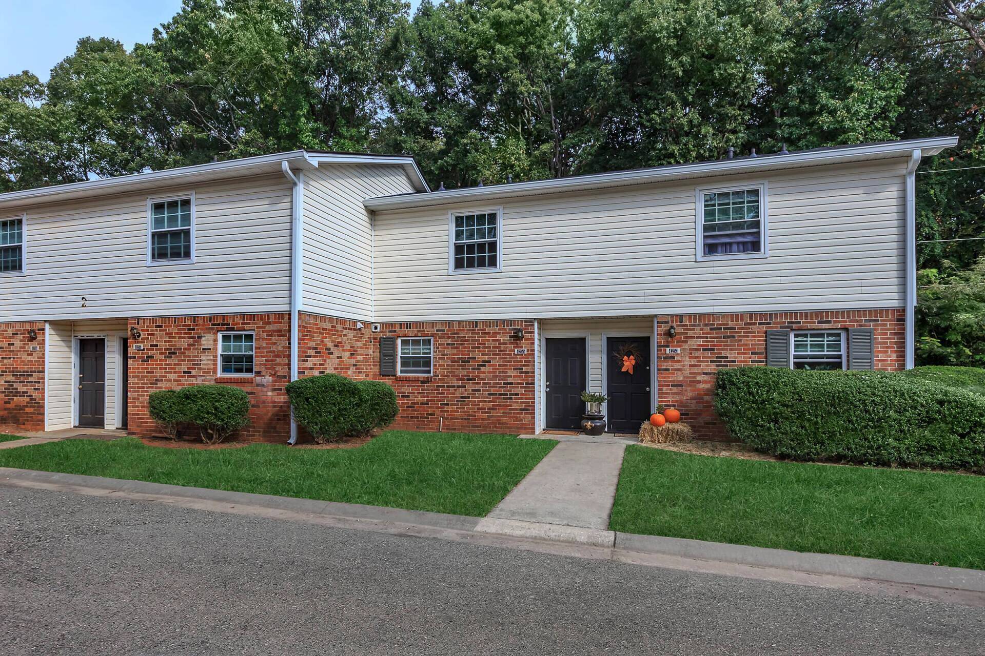 Commerce Townhomes, photo 2