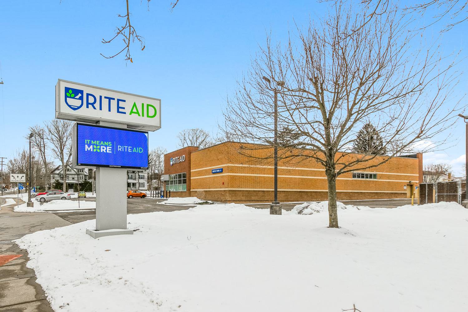 Vacant Rite Aid, photo 11