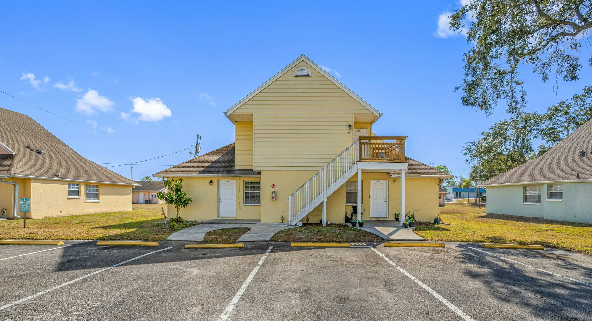 Porter & Beach Apartments, photo 3